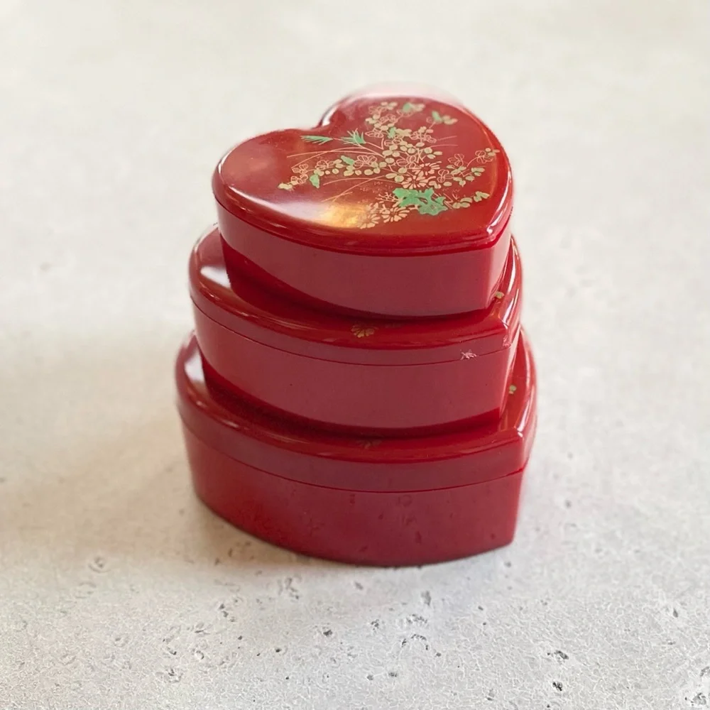 Set of 3 Vintage Red Floral Nesting Heart Shaped Plastic Trinket Boxes